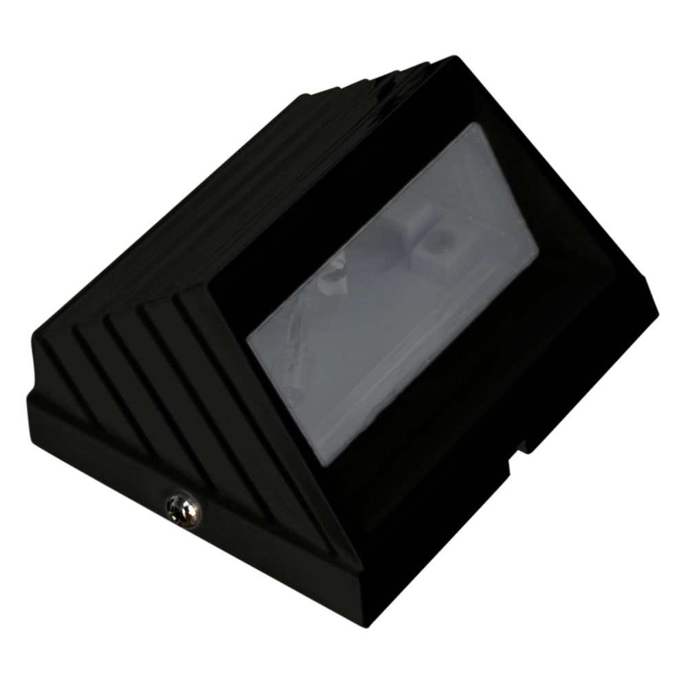 Dabmar Lighting LV706-L3-64K-B Cast Alum Round Tilted Step Light 12V G4 LED 3W 64K in Black