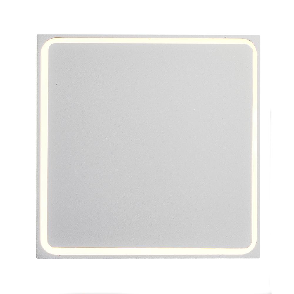 ET2 E41329-WT Alumilux LED Outdoor Wall Sconce in White