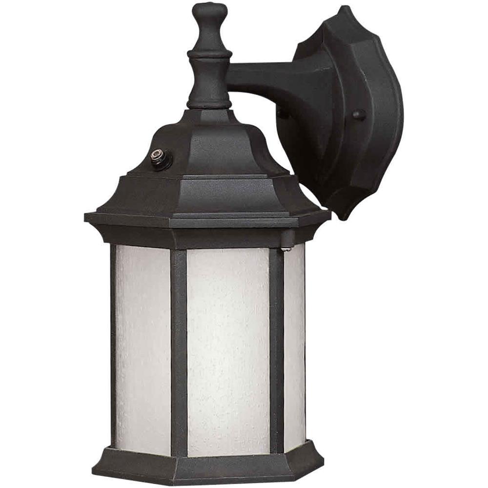 Forte Lighting 17004-01-04 1 LT FL Cast Al Outdoor Lantern in Black