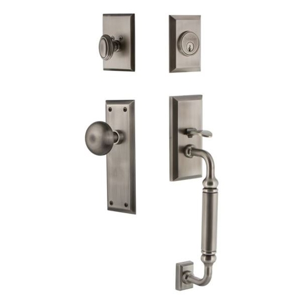 Grandeur by Nostalgic Warehouse FAVCGRFAV Single Cylinder Fifth Avenue C-Grip Handleset with Fifth Avenue Knob in Antique Pewter