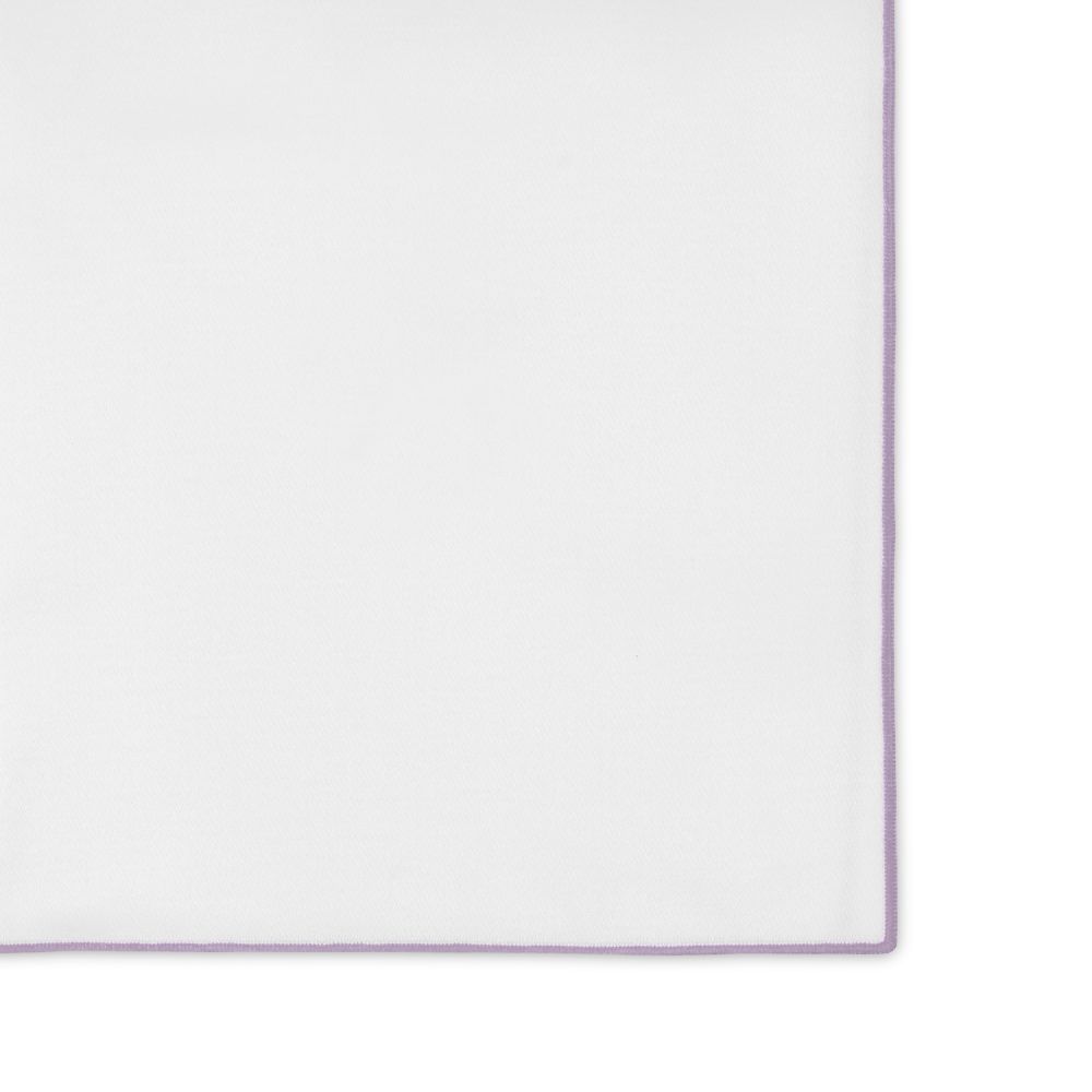 Home Treasures Linen EMARL90RDTABWHLV Arlo 90" Tablecloth - White/lavender
