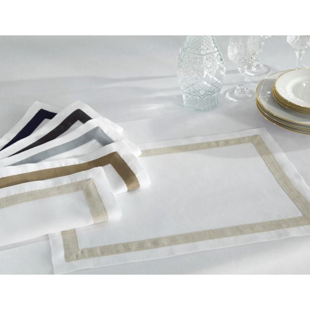Home Treasures Linen 34024545648705 14" x 20" Fino Placemats in White / Wafer Taupe