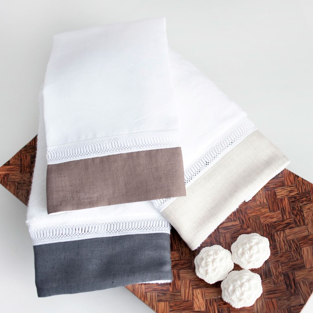 Home Treasures Linen EMLIN8IZMHANWHIV Linea Hand Towel (set Of 2) - White Izmir / Ivory