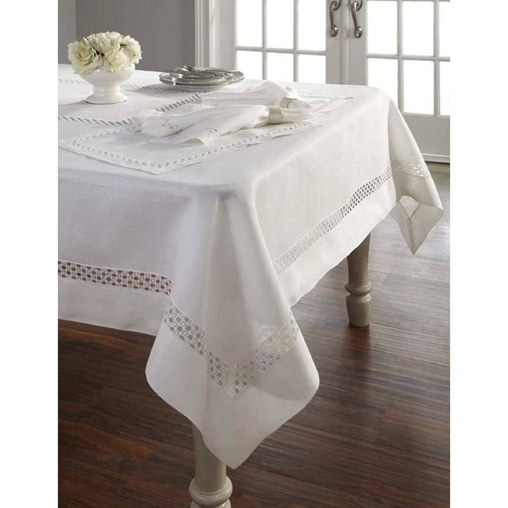 Home Treasures Linen 1484562823 72" x 144" Oblong Lotus Tablecloth in White