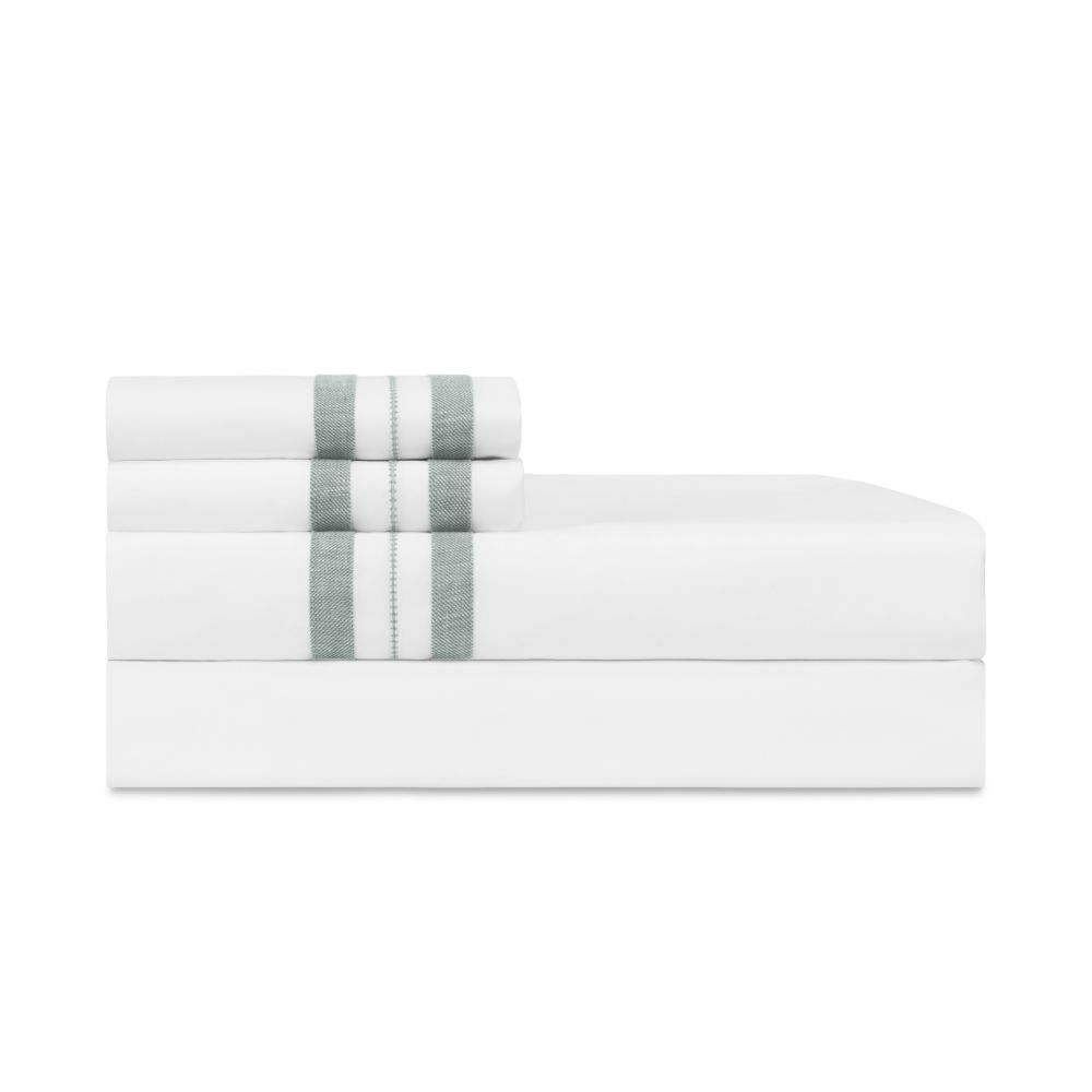 Home Treasures Linen EMMALPRL1KFLAWHIW Malibu Kg / Ck Flat Sheet - White / Irish Winter Green