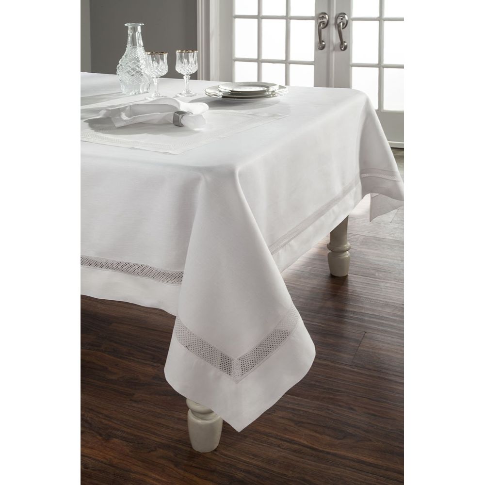Home Treasures Linen mor-73866 Table Morocco 72" x 108" Oblong Tablecloth in Natural White (Oblong Tablecloth Only)