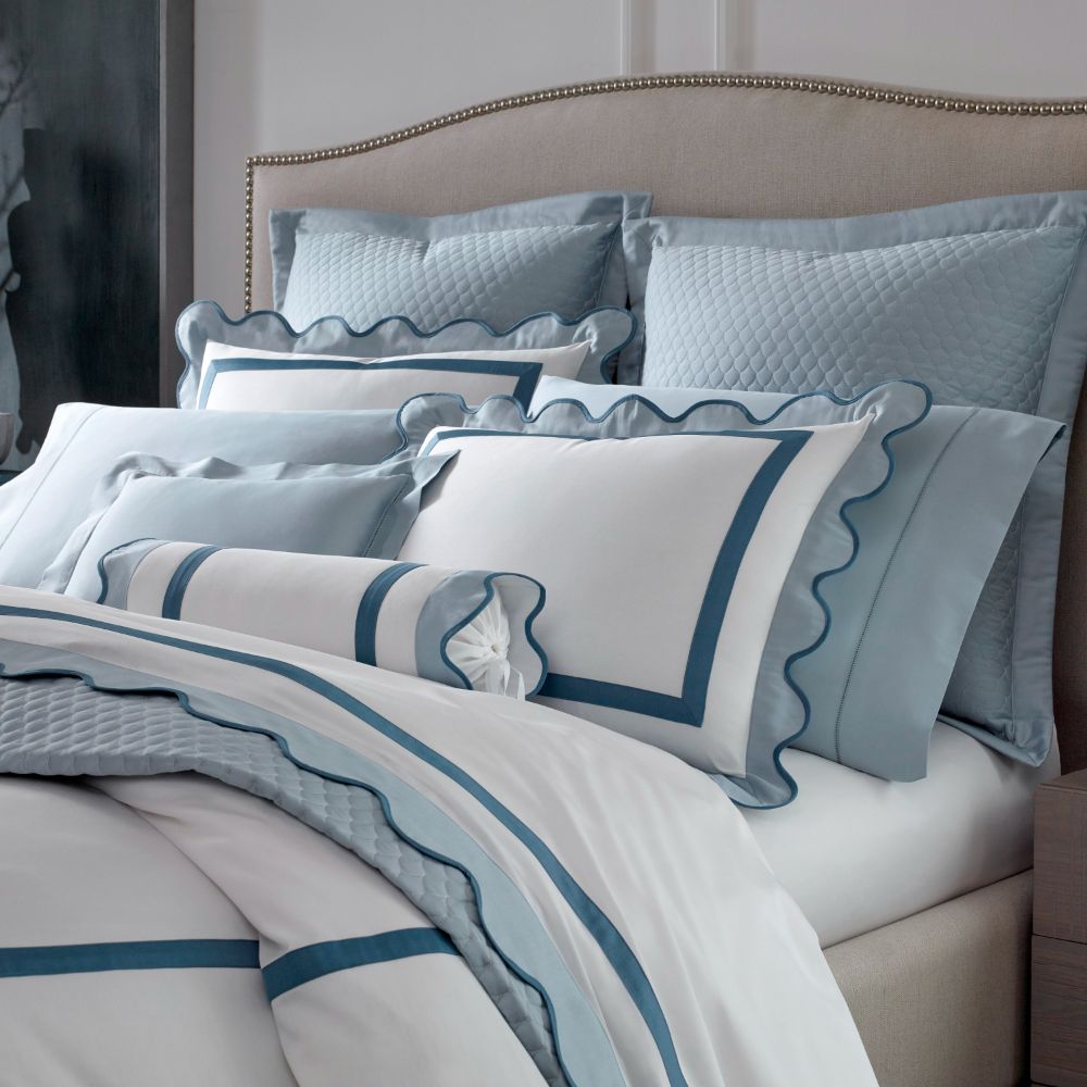 Home Treasures Linen EMPOR1SCASWILN Portofino Std Pillowcases - White / Incenso Lavender / Navy Blue