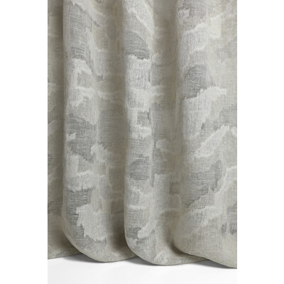 Kravet Design Lz-30382.09.0 Caliza Drapery Fabric in 9/Light Grey/Ivory/Grey