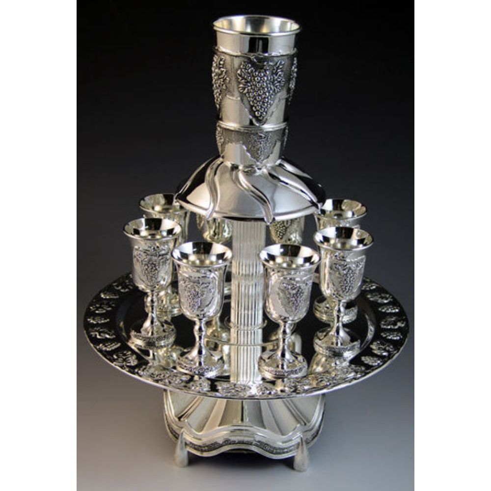 #4700 Silver Plated 8 cup Fountain Grape Design