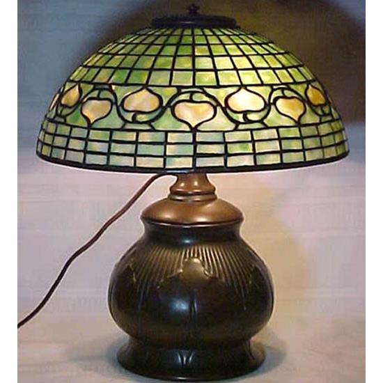Meyda Tiffany Lighting 129286 Original Tiffany Acorn W/Tobacco Leaf Table Lamp