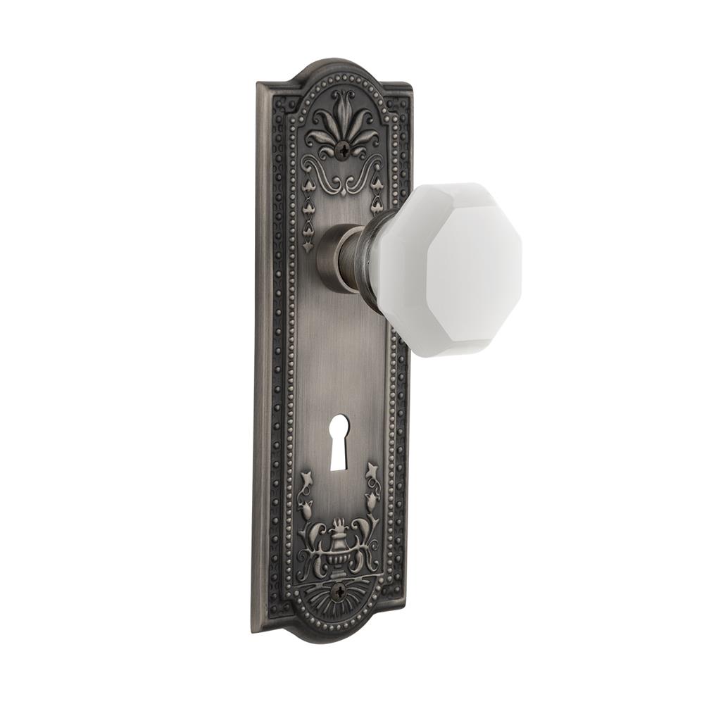 Nostalgic Warehouse MEAWAW Meadows Plate with Keyhole Privacy Waldorf White Milk Glass Knob in Antique Pewter