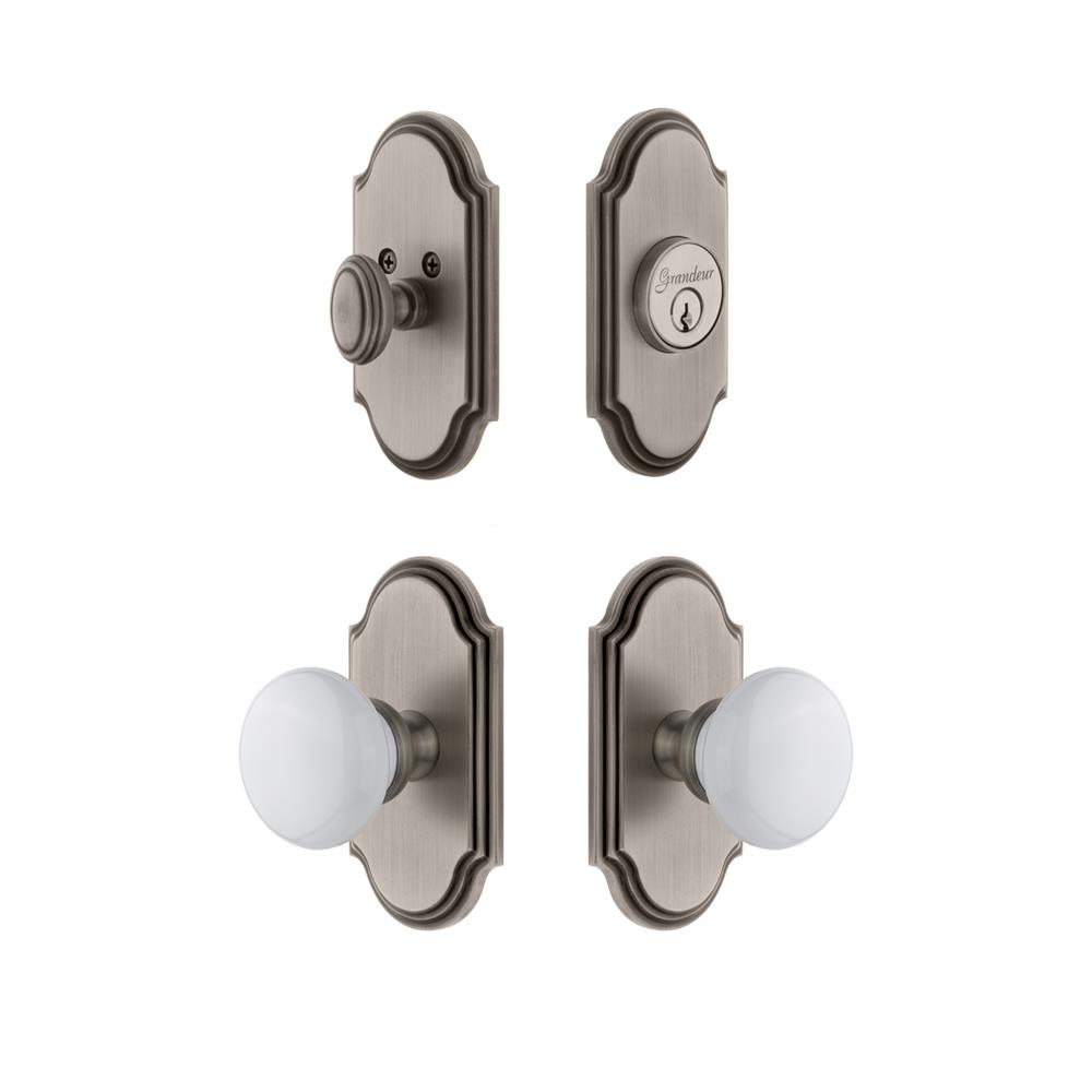 Grandeur by Nostalgic Warehouse ARCHYD Arc Plate with Hyde Park Porcelain Knob and matching Deadbolt in Antique Pewter