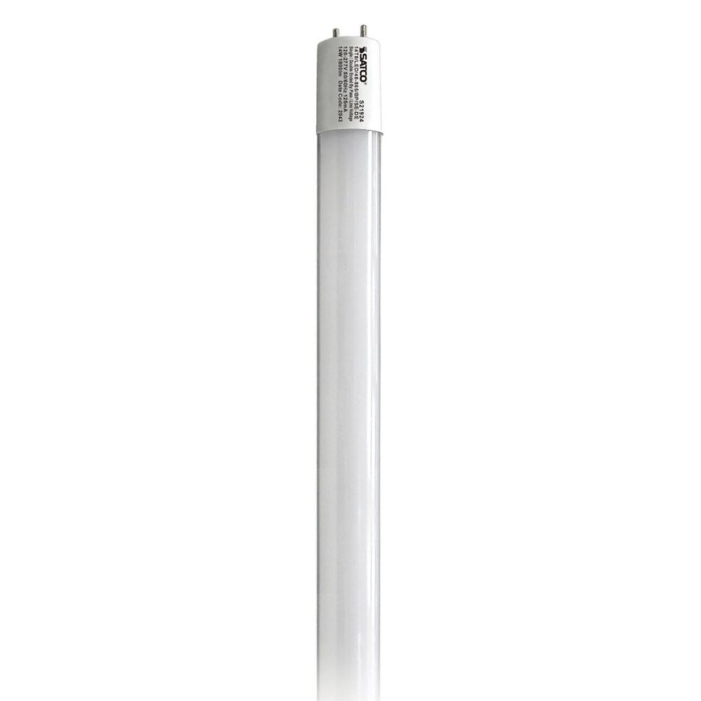 Satco by Nuvo Lighting S21924 4 Foot Single or Double Ended Wiring Ballast Bypass LED in Gloss White