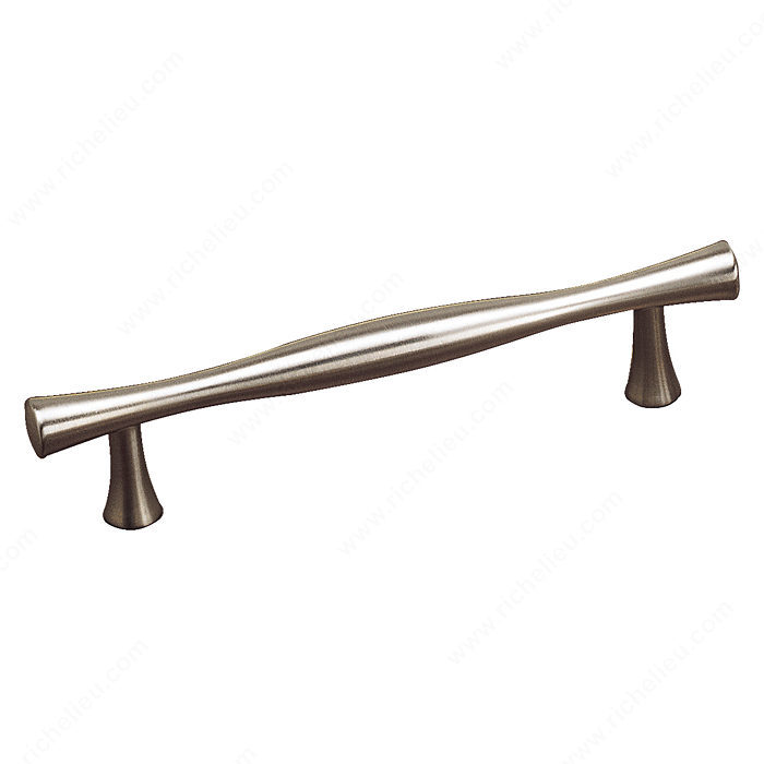 Richelieu Hardware BP7061195 Contemporary Metal Handle Pull - 7061 in Brushed Nickel