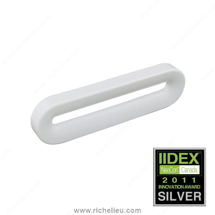 Richelieu Hardware 21839630 Porcelain Handle Pull  -  218  - White