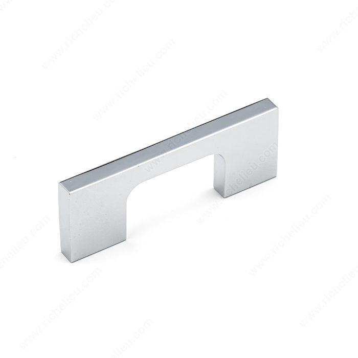 Richelieu BP72064140 Contemporary Metal and Aluminum Pull - 720