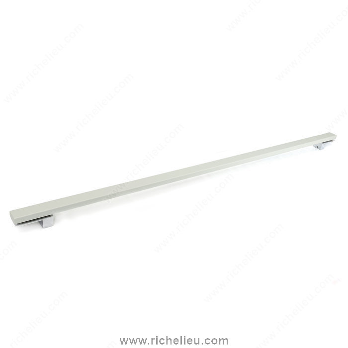 Richelieu Hardware 6112100014030 Contemporary Metal Pull  -  6112 & 6131  - Chrome; White