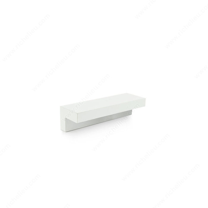 Richelieu 6466430 Contemporary Metal Pull in White