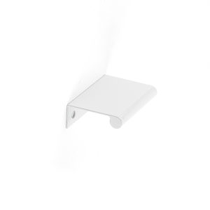 Richelieu BP96965030 Contemporary Metal Edge Pull in White