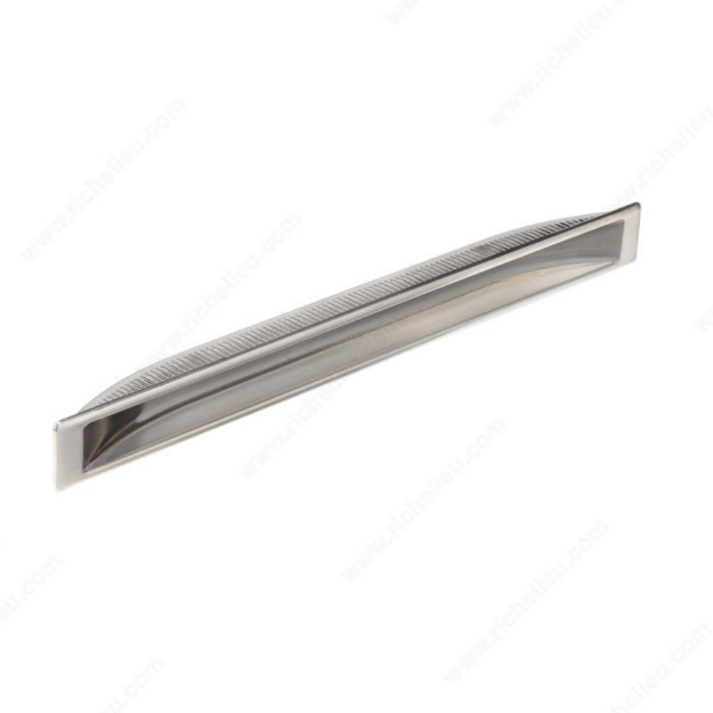 Richelieu 6895194195 6895 Contemporary Metal Edge Pull in Brushed Nickel