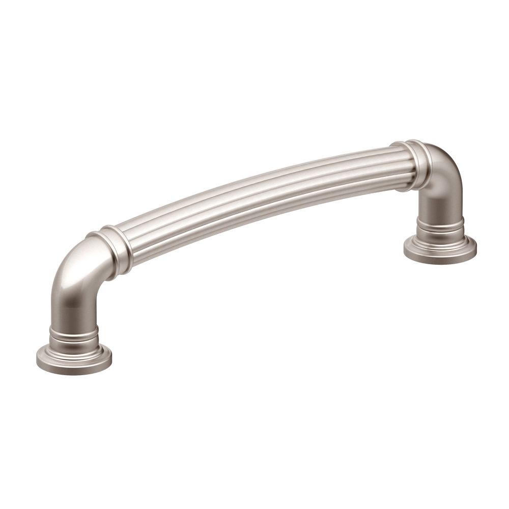Richelieu BP8818128195 Traditional Metal Pull - 8818 - Brushed Nickel
