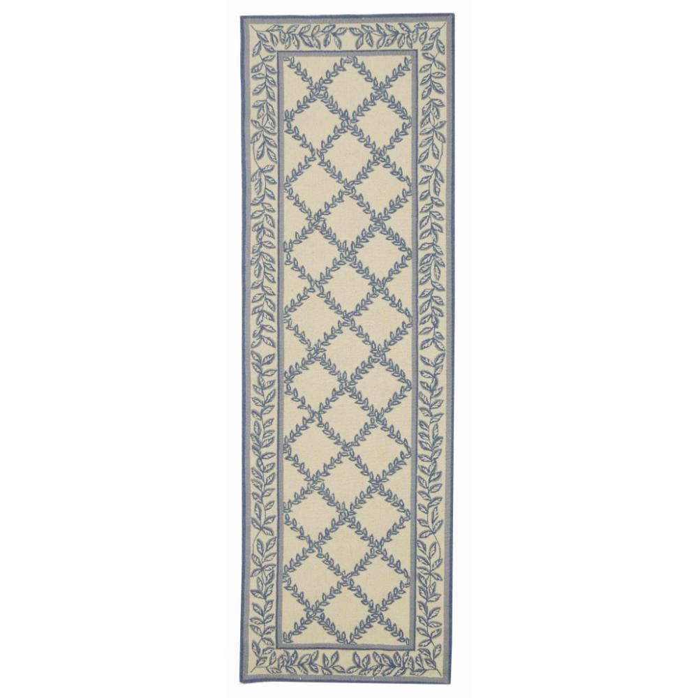Safavieh HK230A-28  Chelsea 2 1/2 X 8 Ft Hand Hooked Area Rug