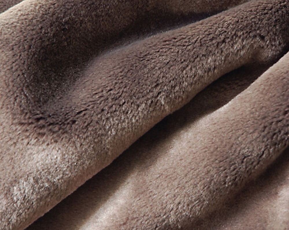 Scalamandre H0 00020621 Kodiak - Faux Fur Fabric in Brun