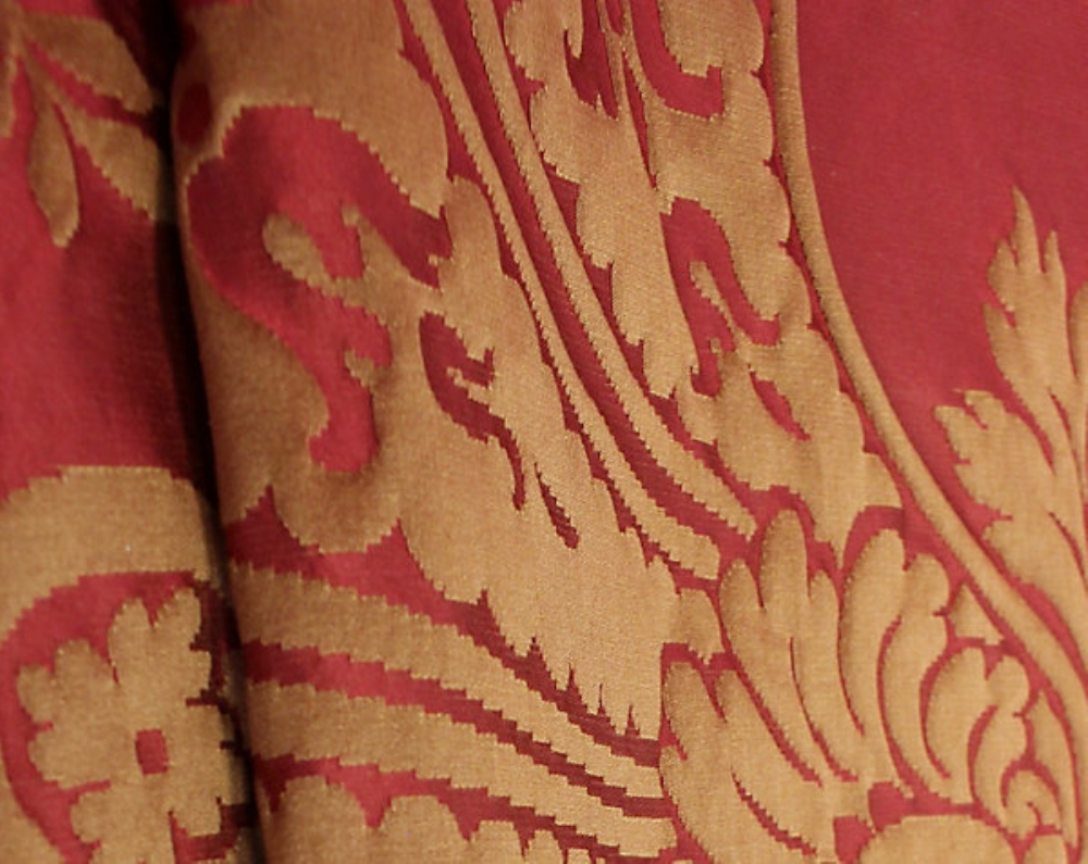 Scalamandre H0 00071668 Grand Dauphin Fabric in Ecarlate