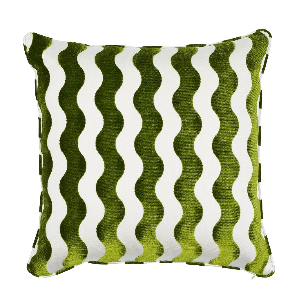 Schumacher SO6942205 The Wave 20" Pillow in Lettuce