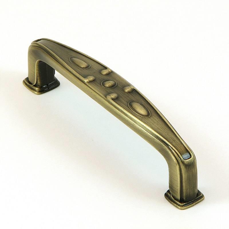 Stone Mill Hardware CP81094-ABR Brushed Antique Brass Edinborough Cabinet Pull in Antique Brass